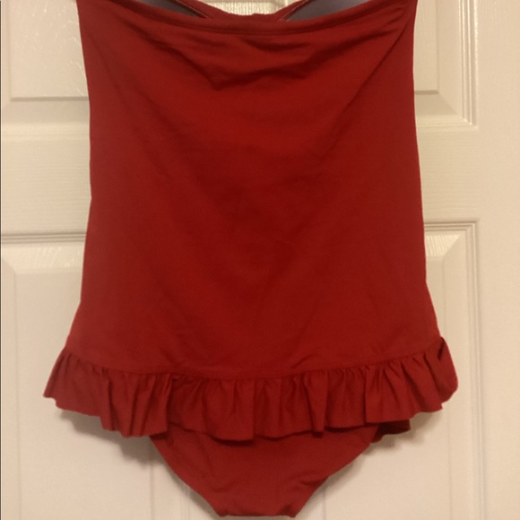 Red one piece - Picture 3 of 3